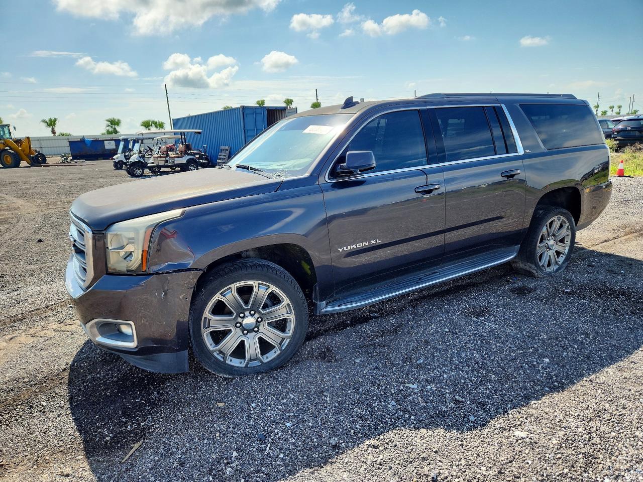 1GKS2GKC4HR196068 · 2017 GMC YUKON XL