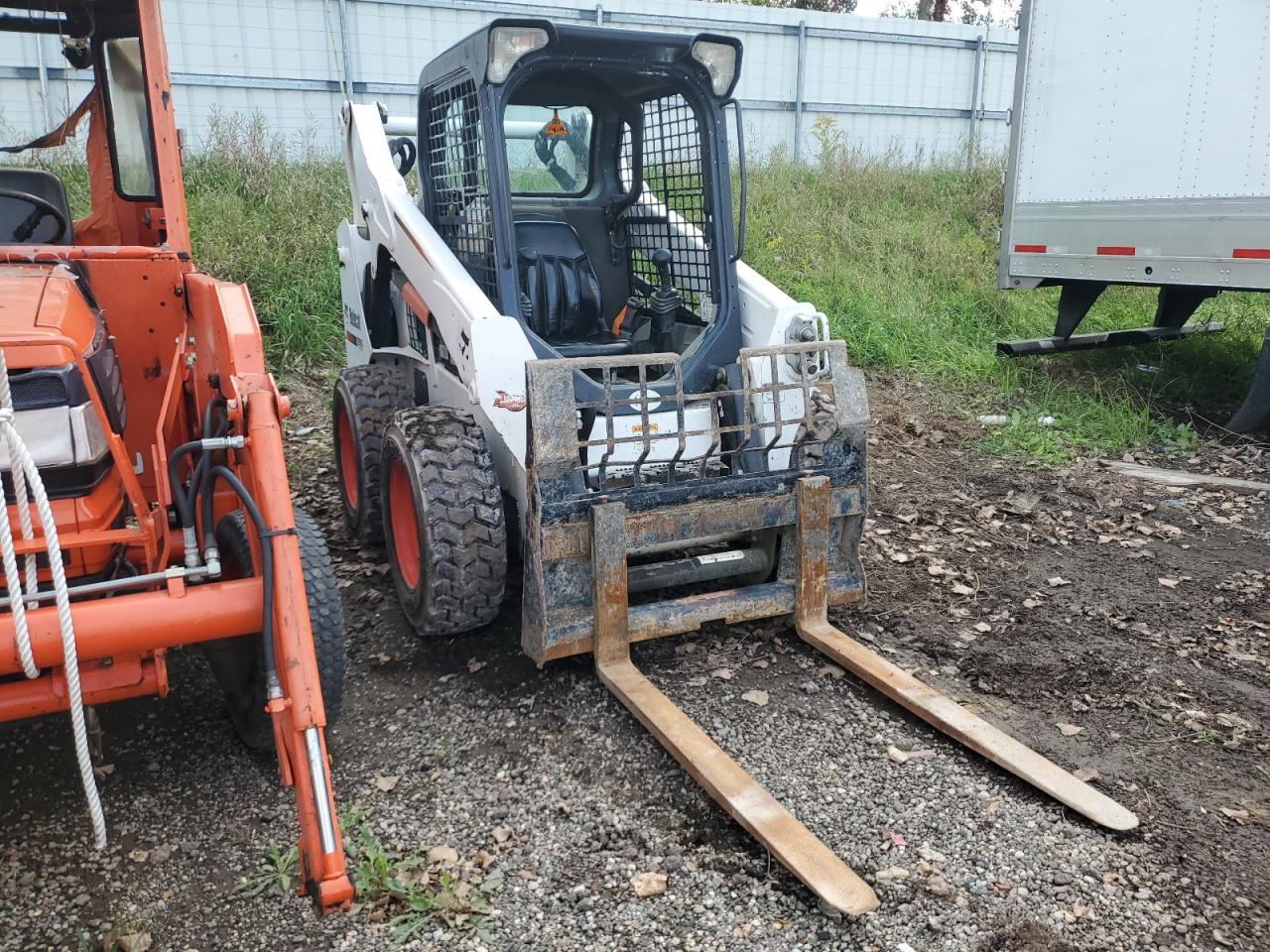 82104335 · 2015 BOBCAT S530
