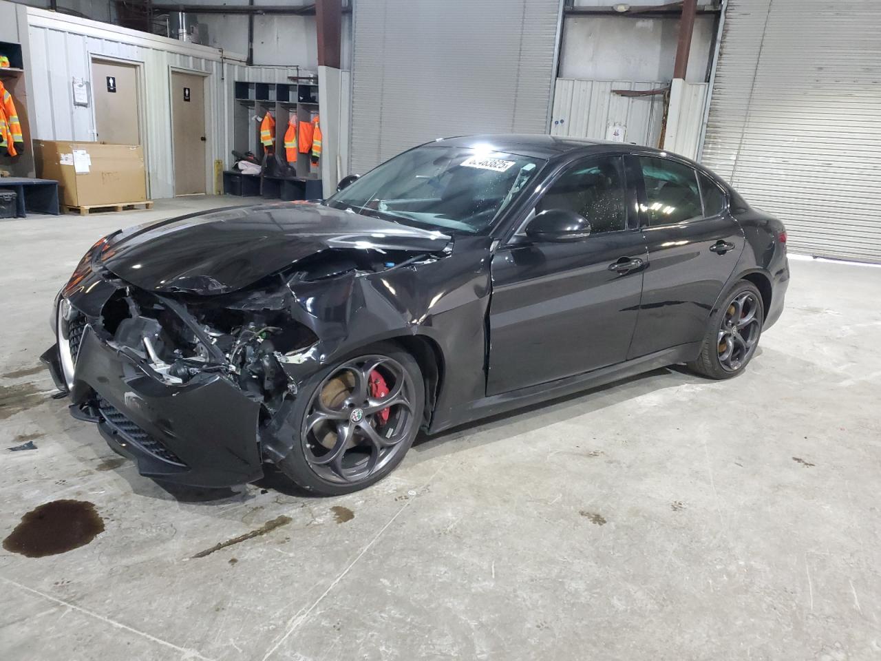 ZARFAEEN0J7573486 · 2018 ALFA ROMEO GIULIA