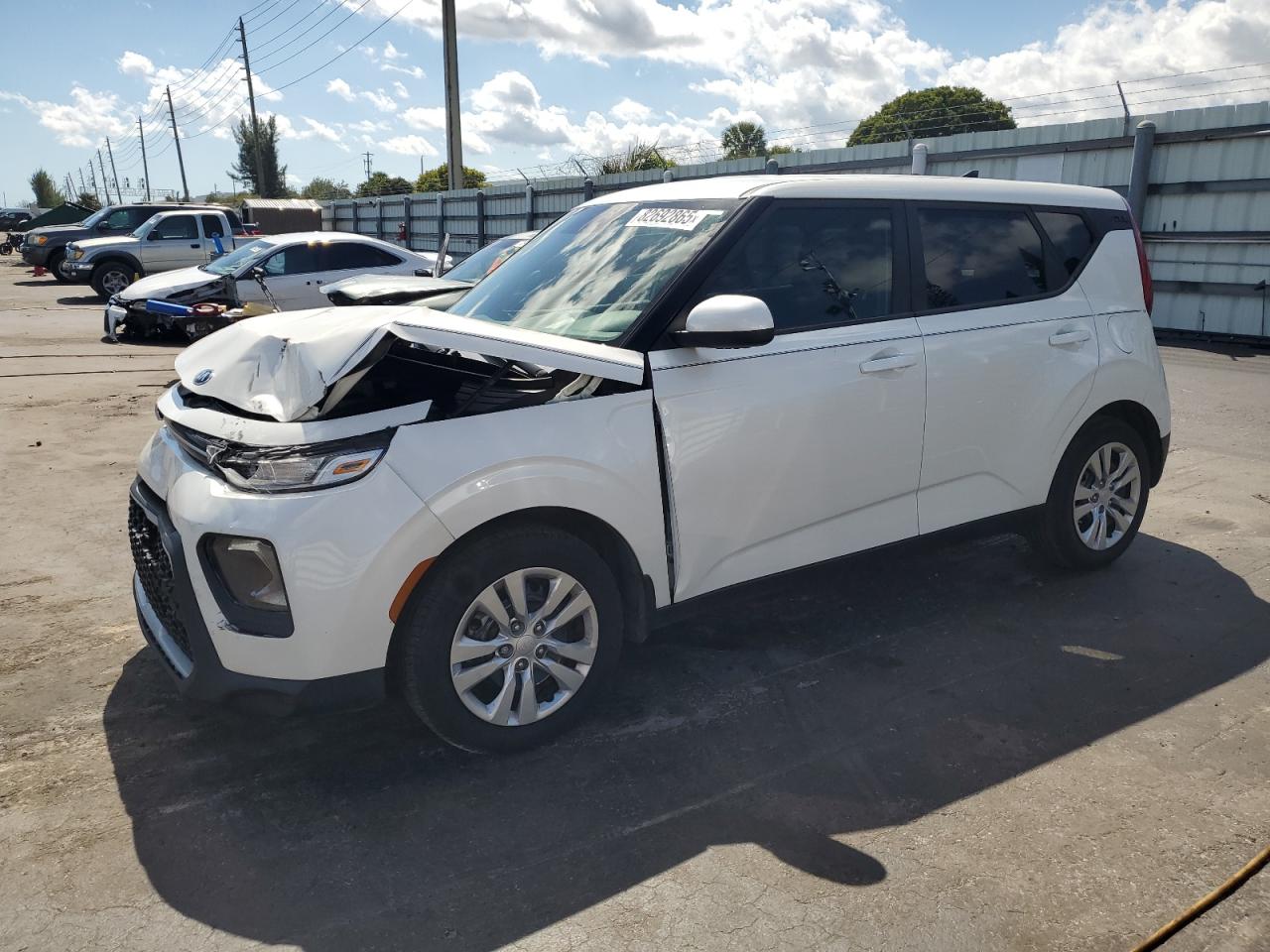KNDJ23AU7L7733109 · 2020 KIA SOUL