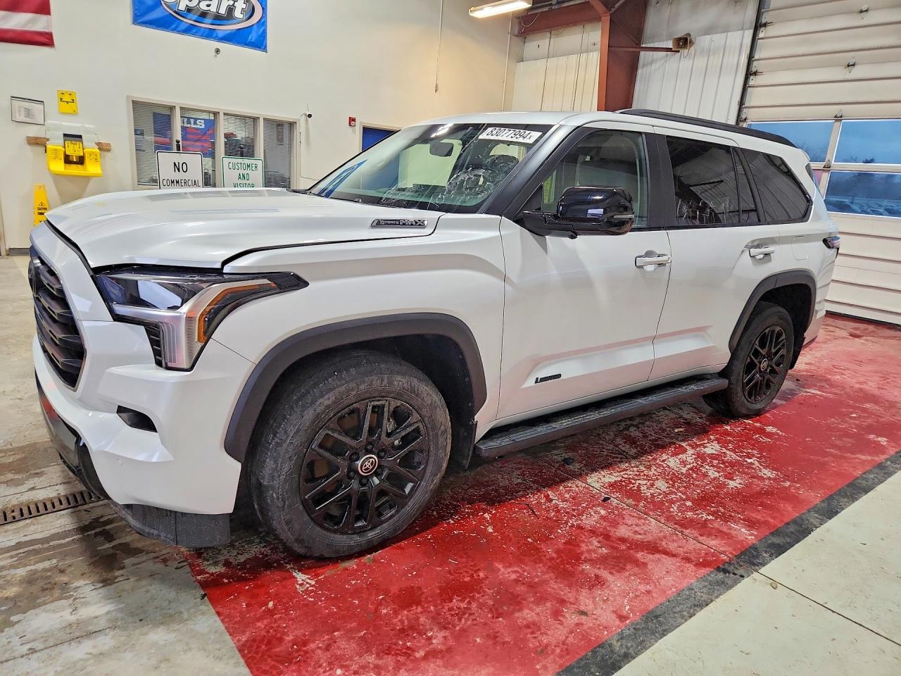 7SVAAABA4RX021568 · 2024 TOYOTA SEQUOIA
