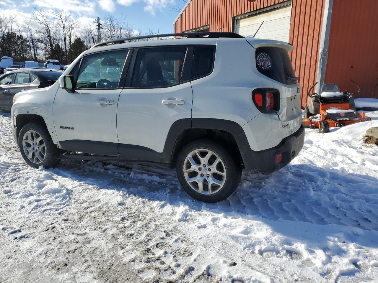 ZACCJBBTXGPE28000 · 2016 JEEP RENEGADE · 2/12