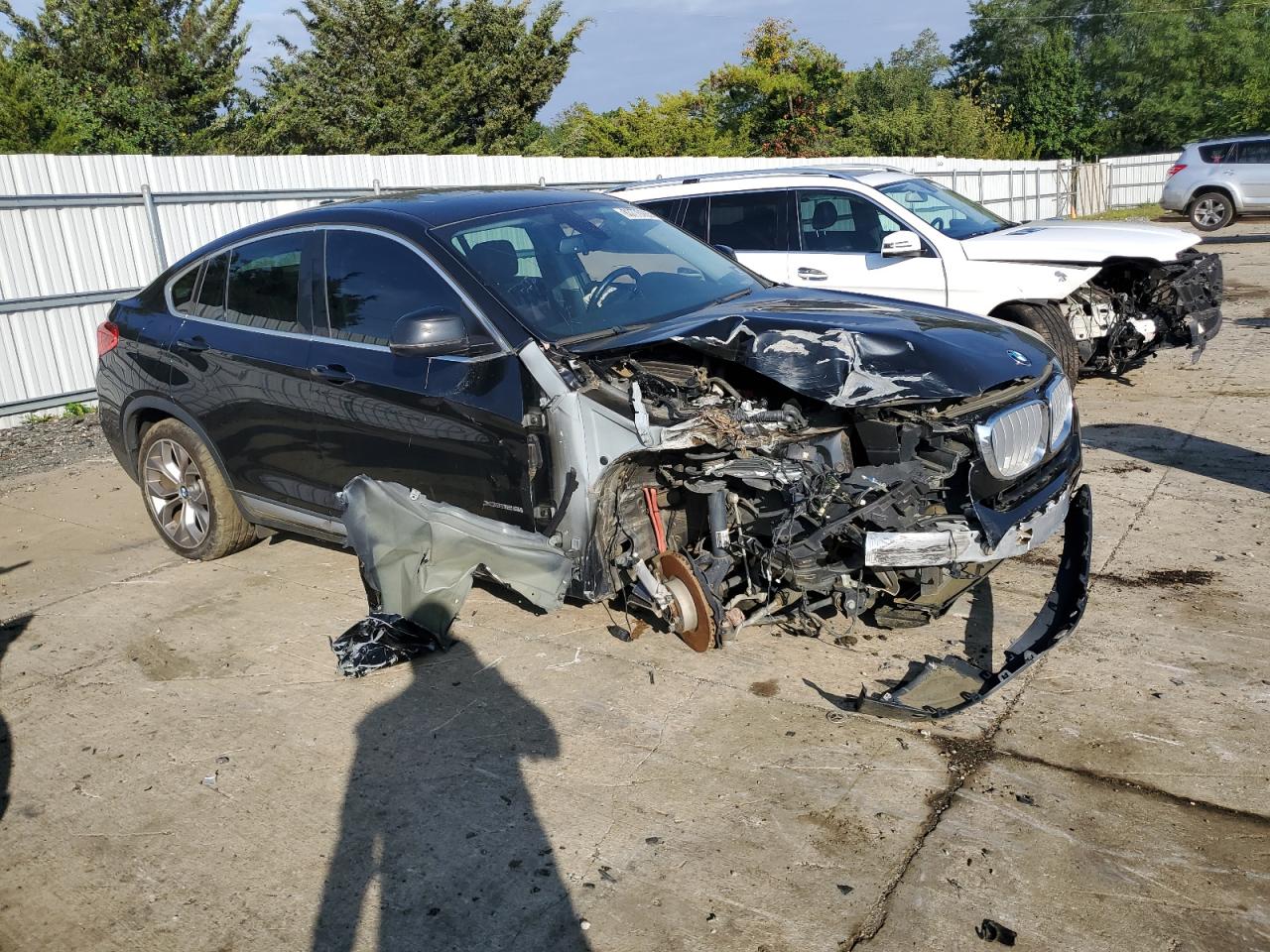 5UXXW3C56G0R20634 · 2016 BMW X4 · 4/13