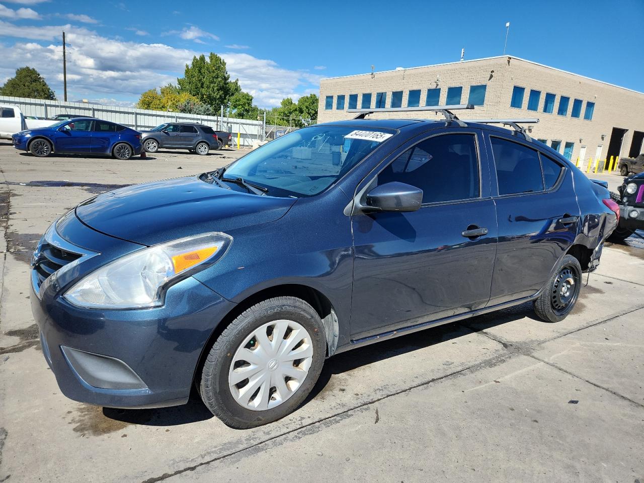 3N1CN7AP8HL893331 · 2017 NISSAN VERSA