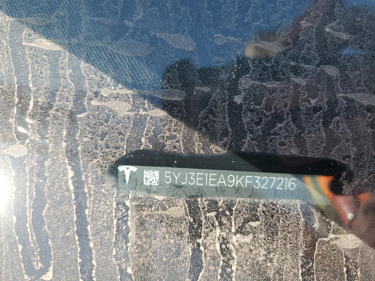 5YJ3E1EA9KF327216 · 2019 TESLA MODEL 3 · 12/12
