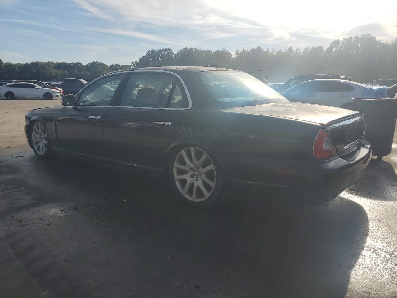 SAJWA79B68SH19648 · 2008 JAGUAR XJ8 · 2/12
