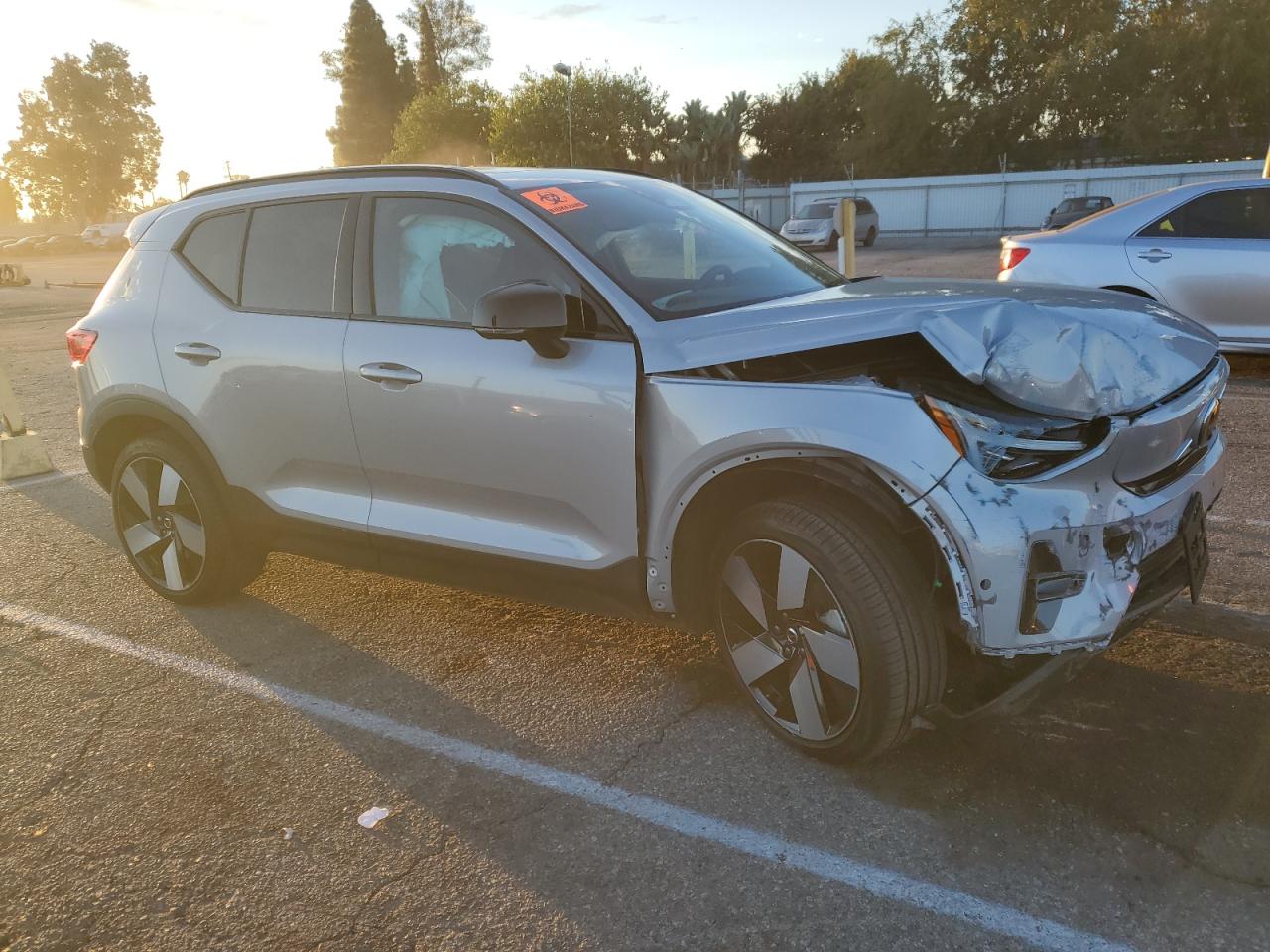 YV4ER3XL7R2232557 · 2024 VOLVO XC40 · 4/13
