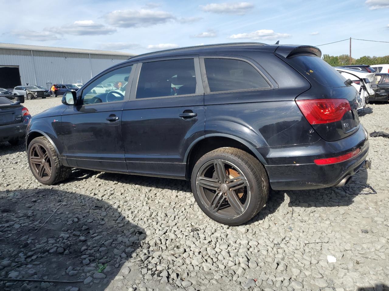 WA1DGAFEXDD009156 · 2013 AUDI Q7 · 2/13