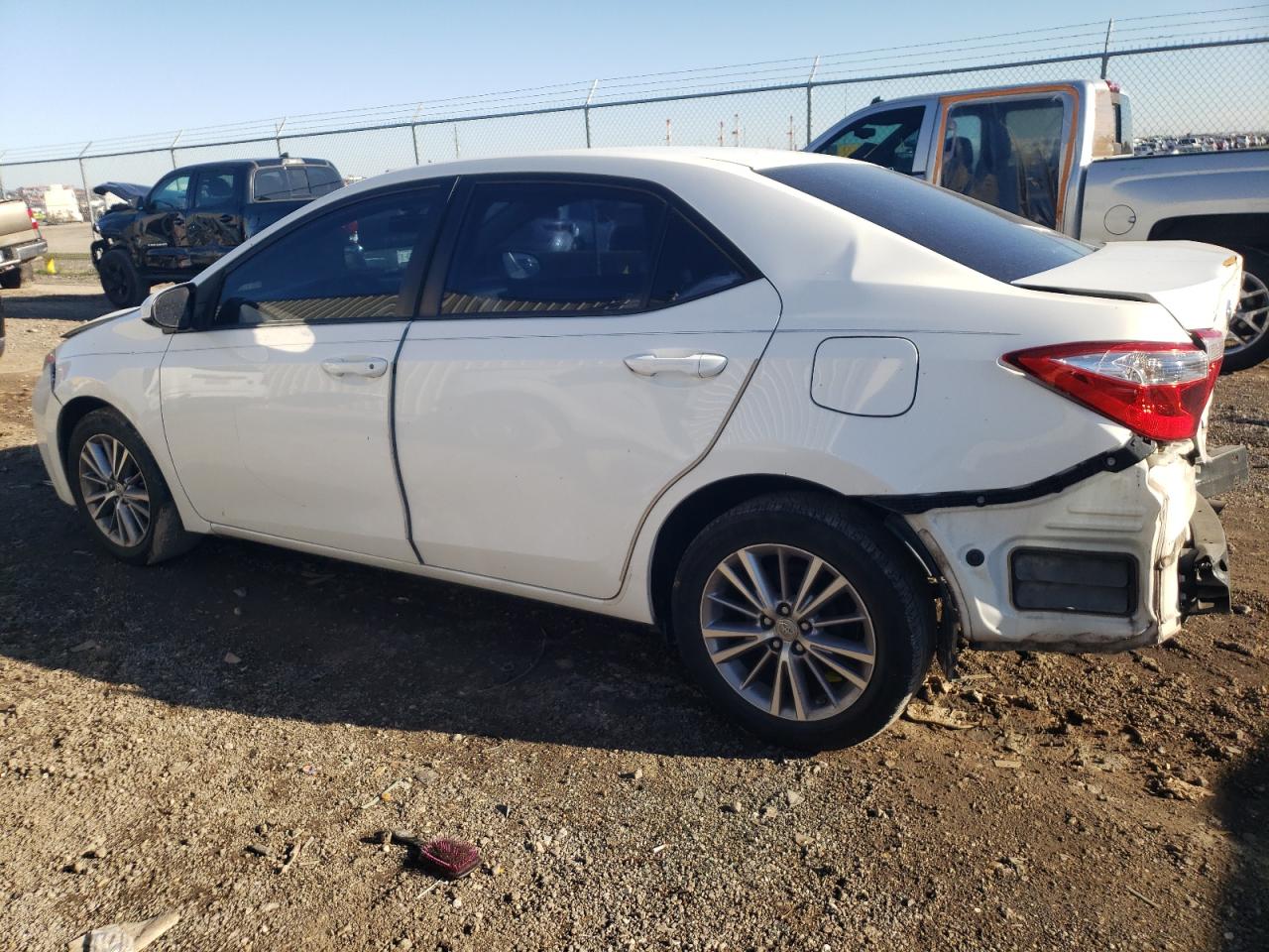 5YFBURHE5EP158493 · 2014 TOYOTA COROLLA L · 2/13