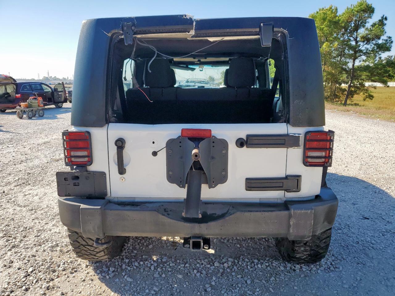 1C4BJWDG2FL723078 · 2015 JEEP WRANGLER UNLIMITED · 6/14