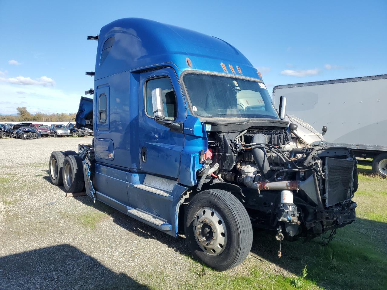 3AKJHHDR8KSKC5118 · 2019 FREIGHTLINER CASCADIA 1