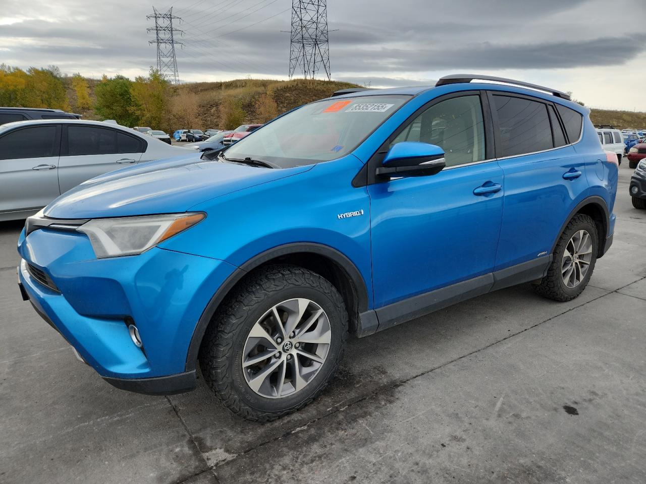 JTMRJREV2JD187989 · 2018 TOYOTA RAV4 HV
