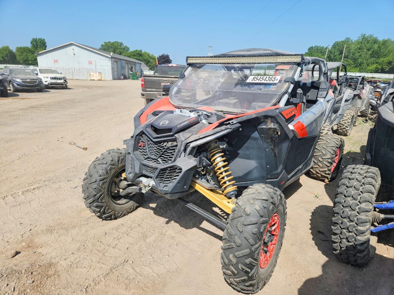 3JBVXAV40LK002253 · 2020 CAN-AM MAVERICK X3 · 2/10
