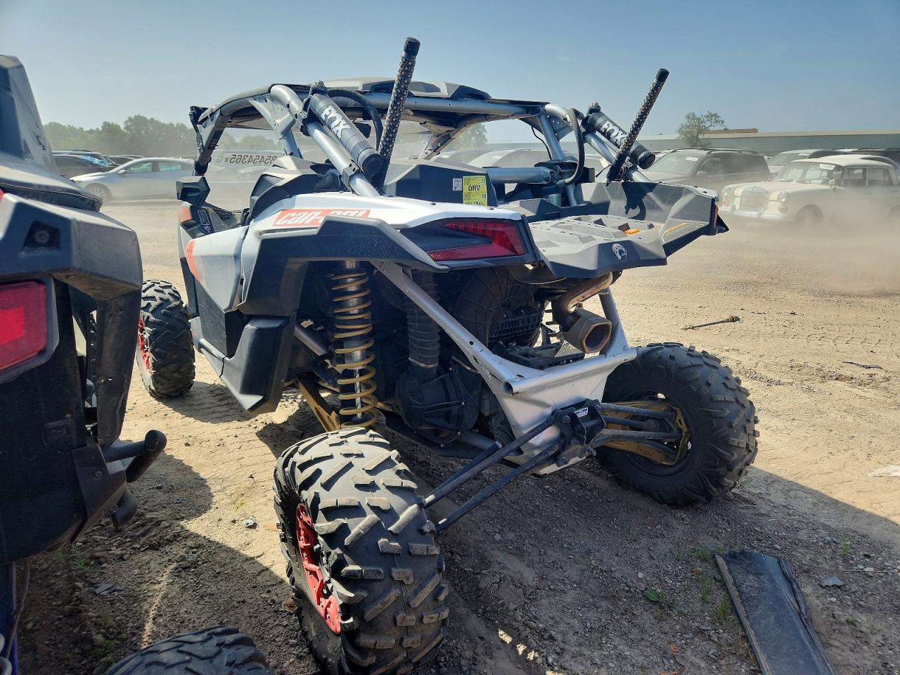 3JBVXAV40LK002253 · 2020 CAN-AM MAVERICK X3 · 3/10