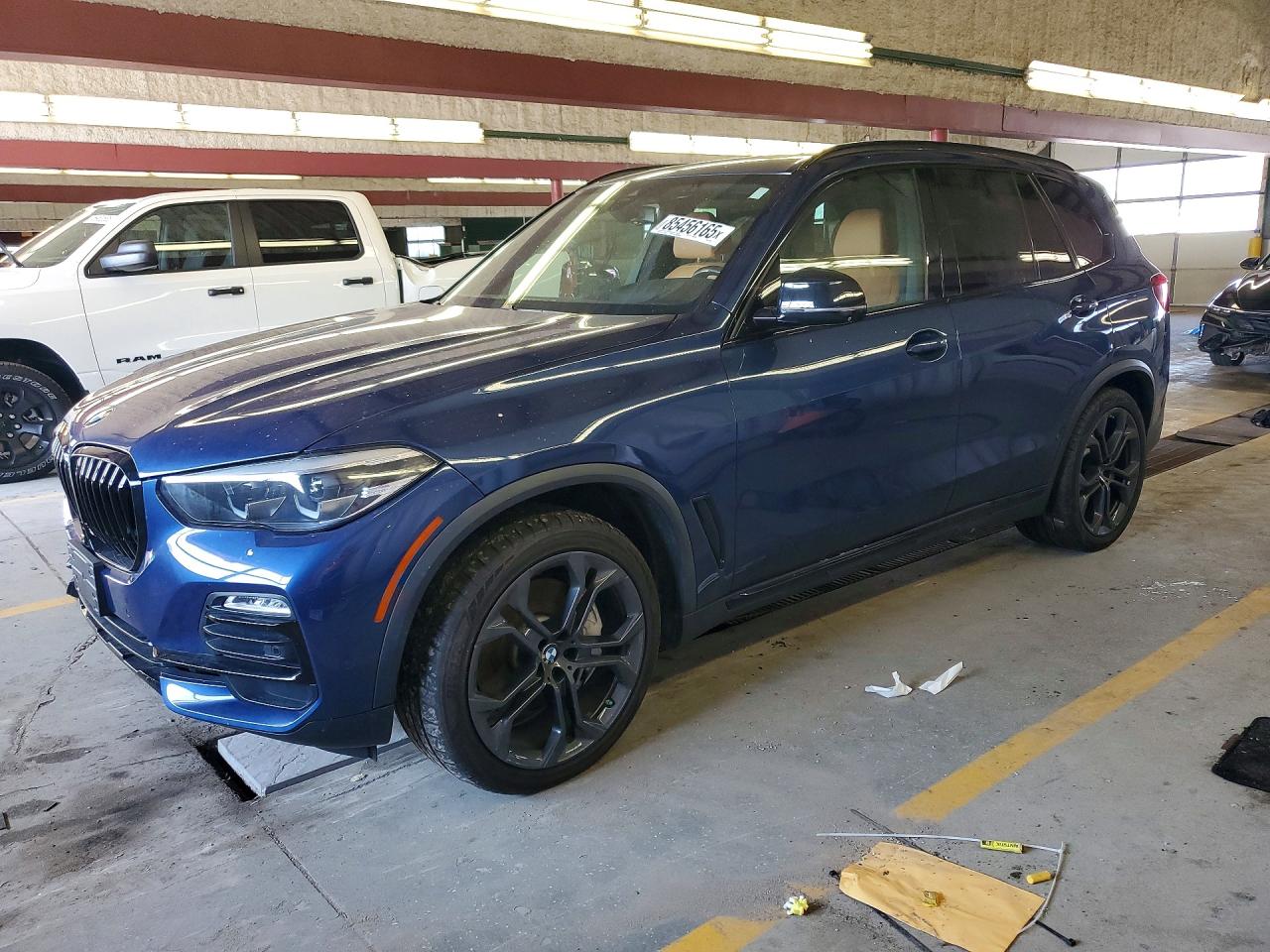 5UXJU2C56KLN49942 · 2019 BMW X5