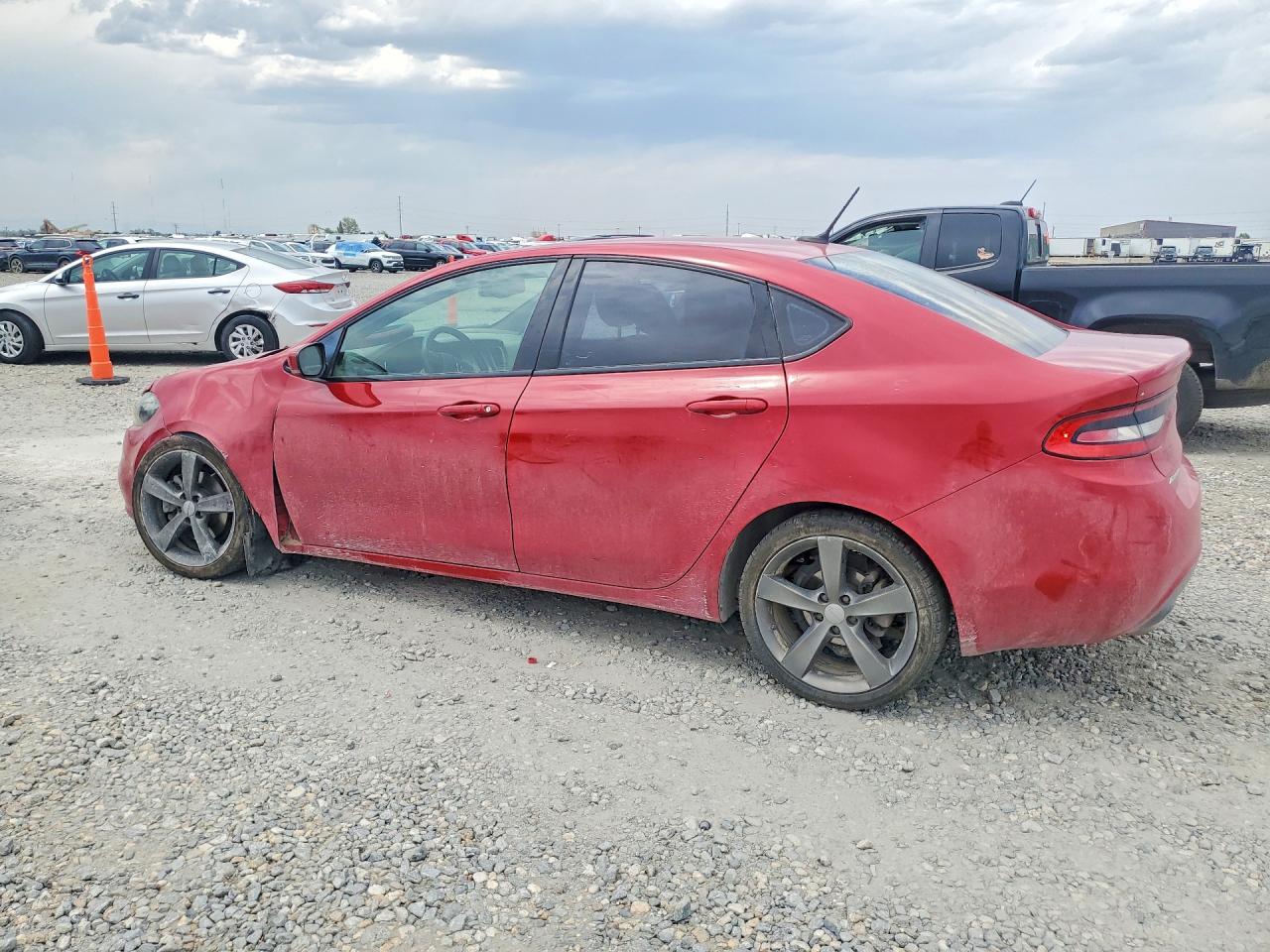 1C3CDFEB1FD345980 · 2015 DODGE DART · 2/12