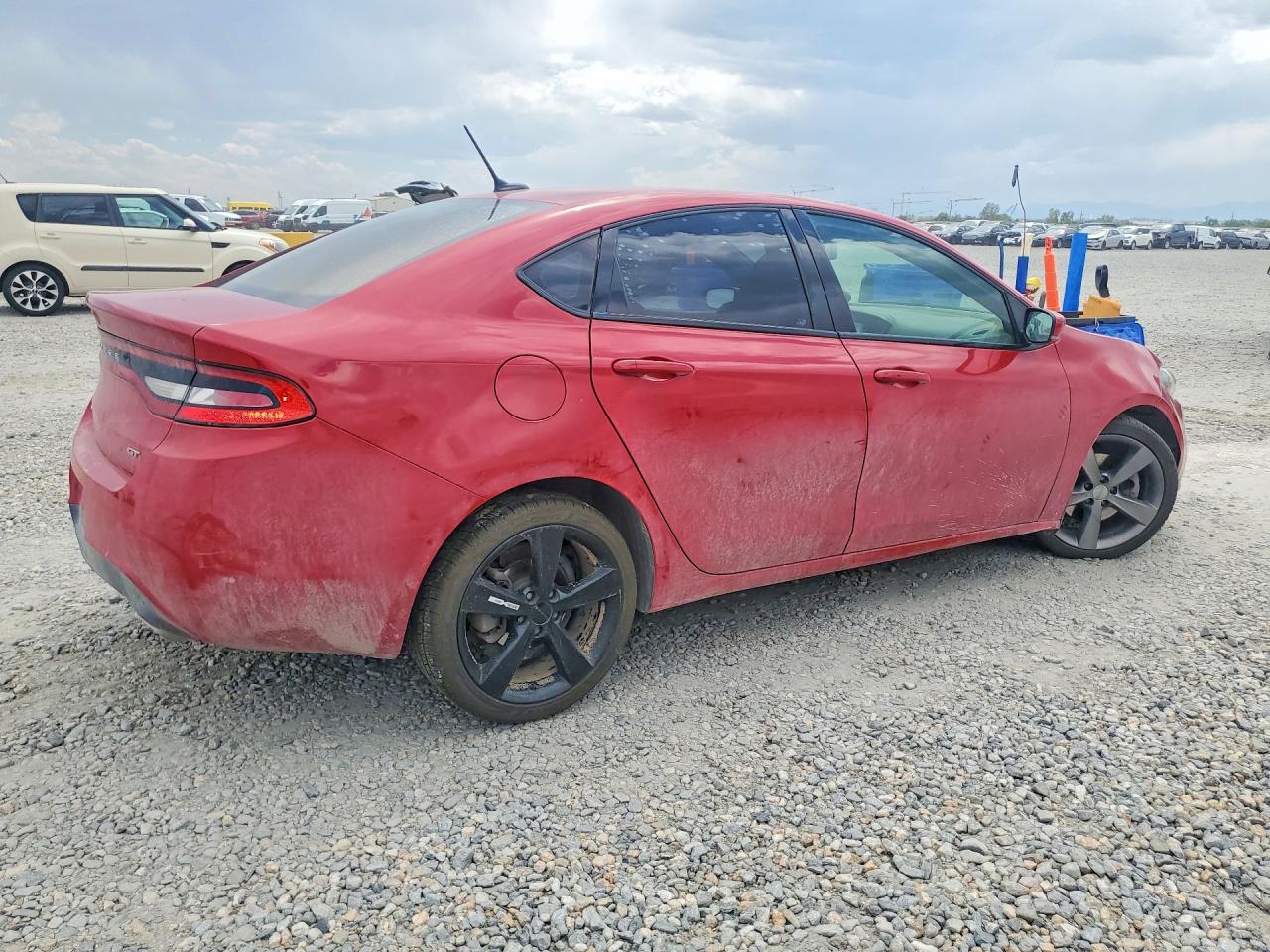 1C3CDFEB1FD345980 · 2015 DODGE DART · 3/12