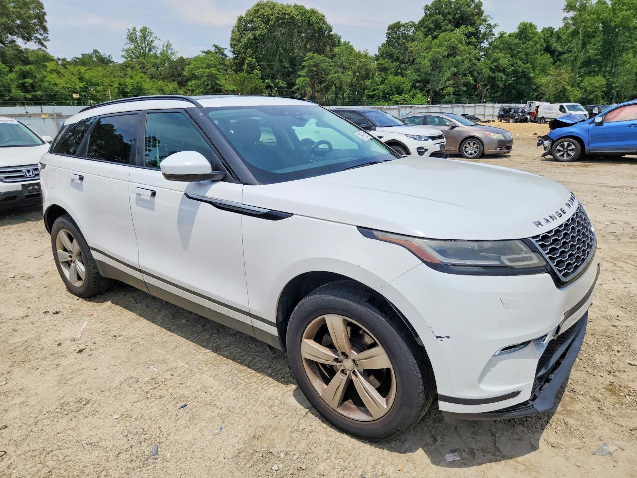 SALYB2RX5JA766433 · 2018 LAND ROVER RANGE ROVER VELAR · 4/13