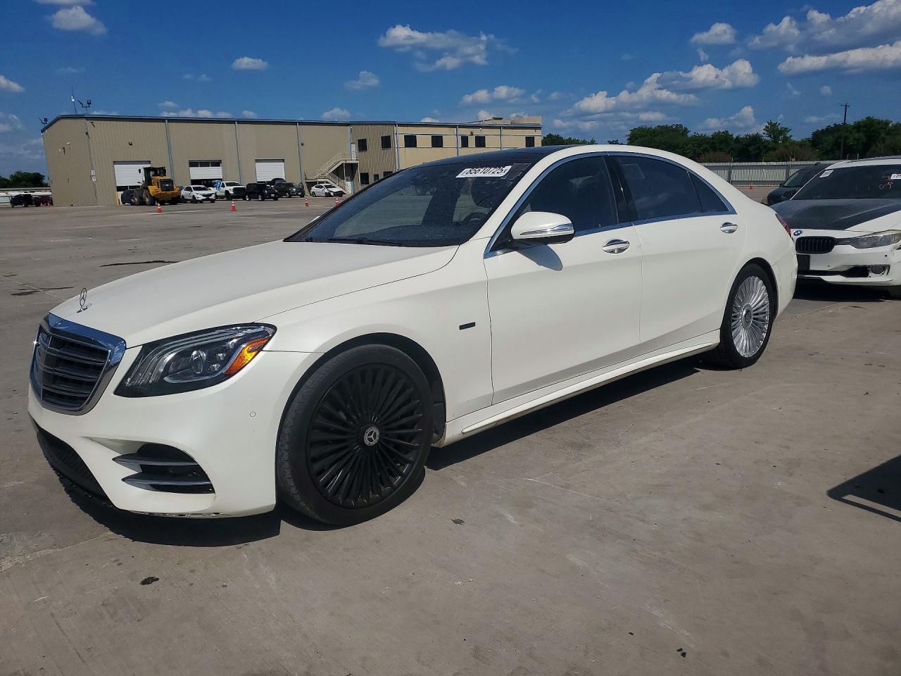WDDUG7DB3KA476831 · 2019 MERCEDES-BENZ S