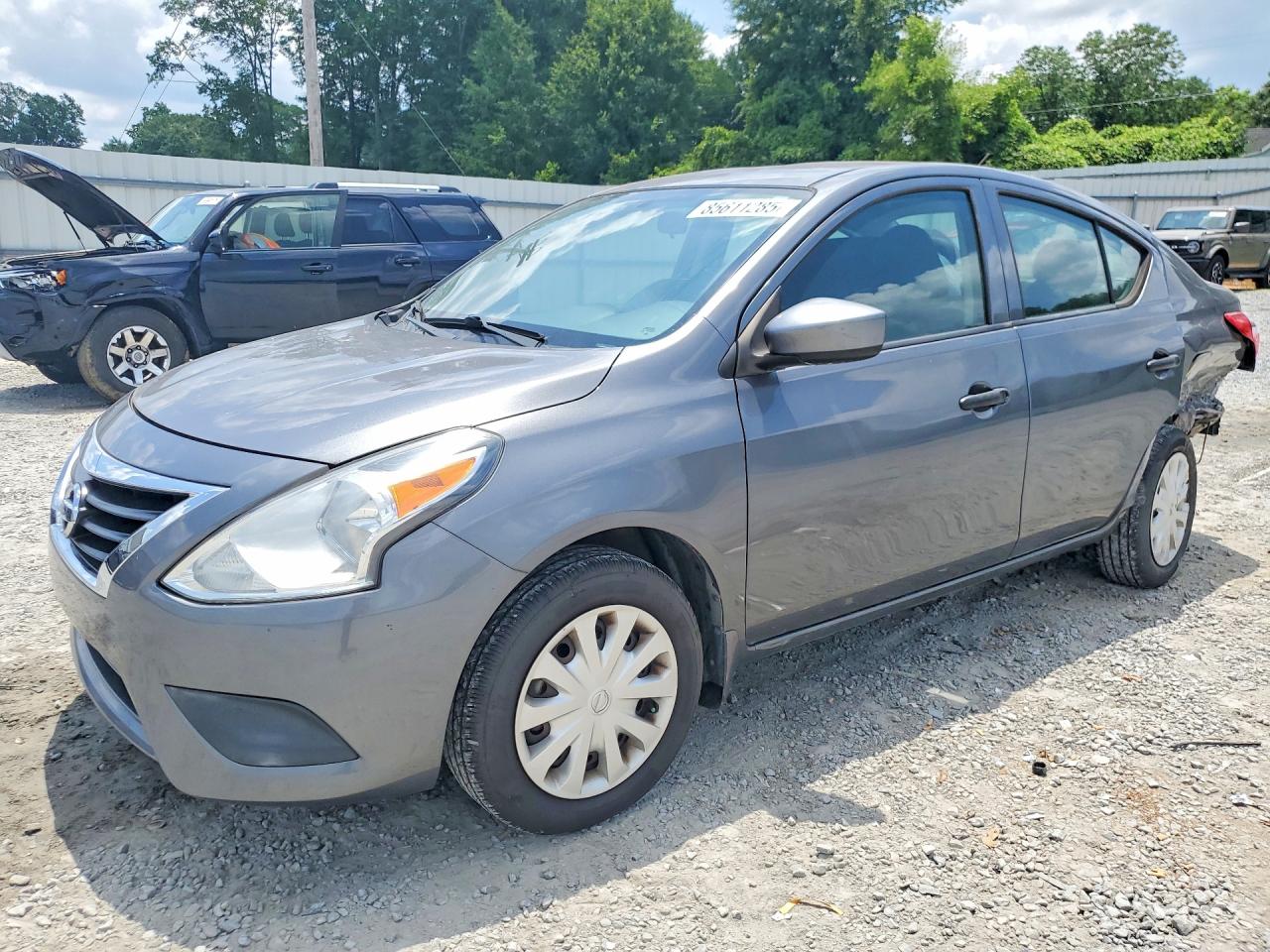 3N1CN7AP1JL812482 · 2018 NISSAN VERSA