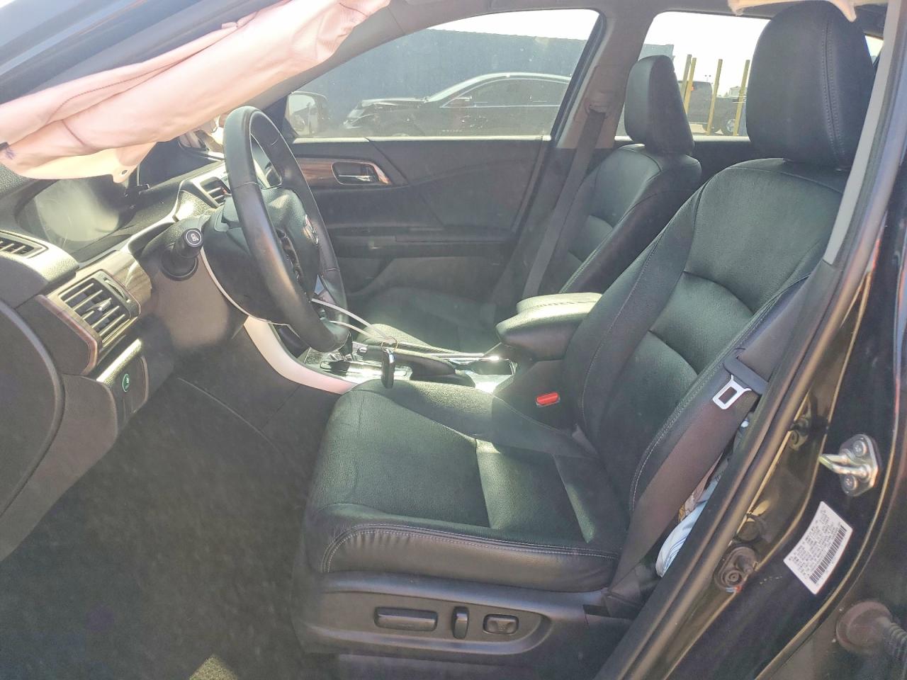 1HGCR3F89HA042773 · 2017 HONDA ACCORD · 7/13