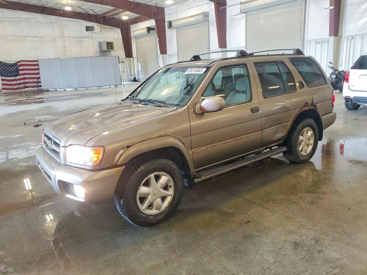JN8DR09Y81W599345 · 2001 NISSAN PATHFINDER