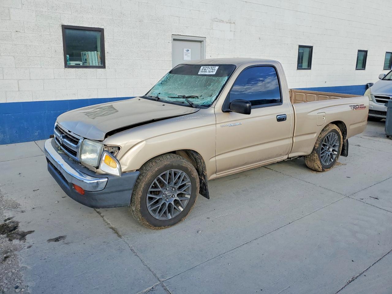 4TANL42N1WZ091129 · 1998 TOYOTA TACOMA