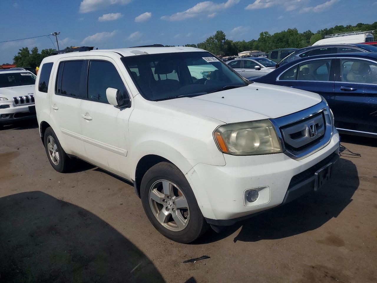 5FNYF4H47BB064900 · 2011 HONDA PILOT · 4/12