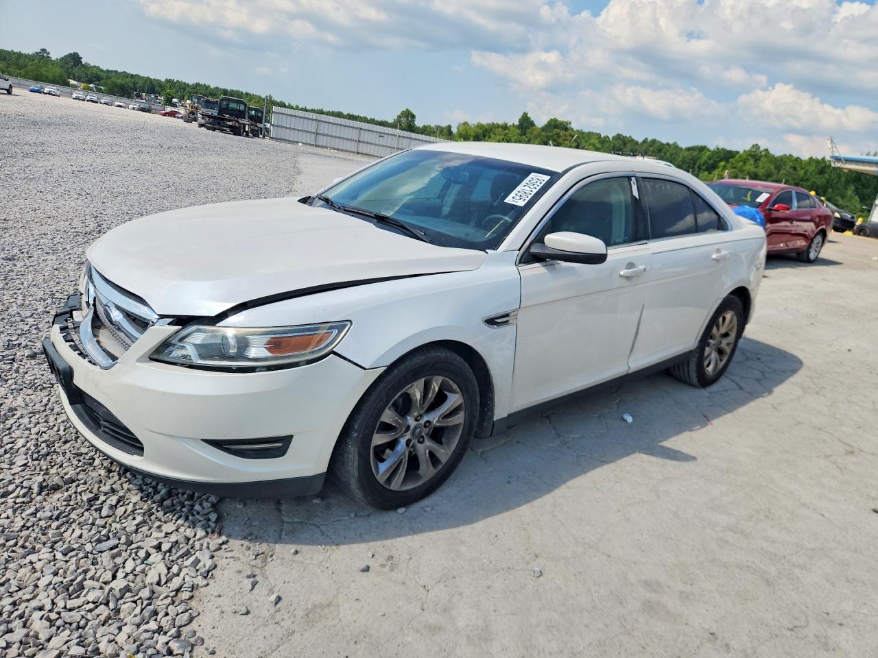 1FAHP2EW8AG103656 · 2010 FORD TAURUS