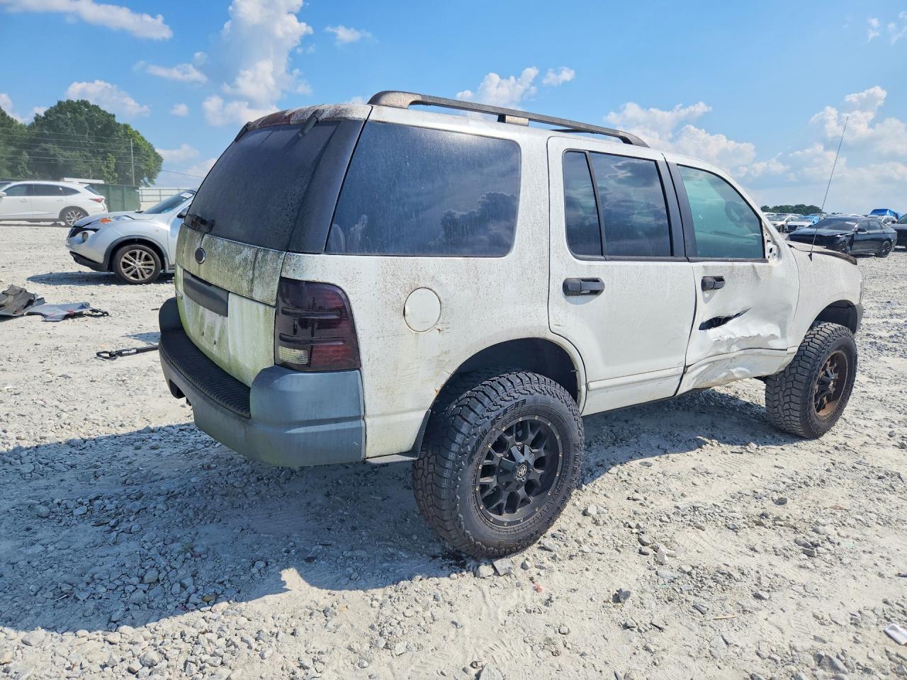 1FMZU62KX3UB30518 · 2003 FORD EXPLORER · 3/13