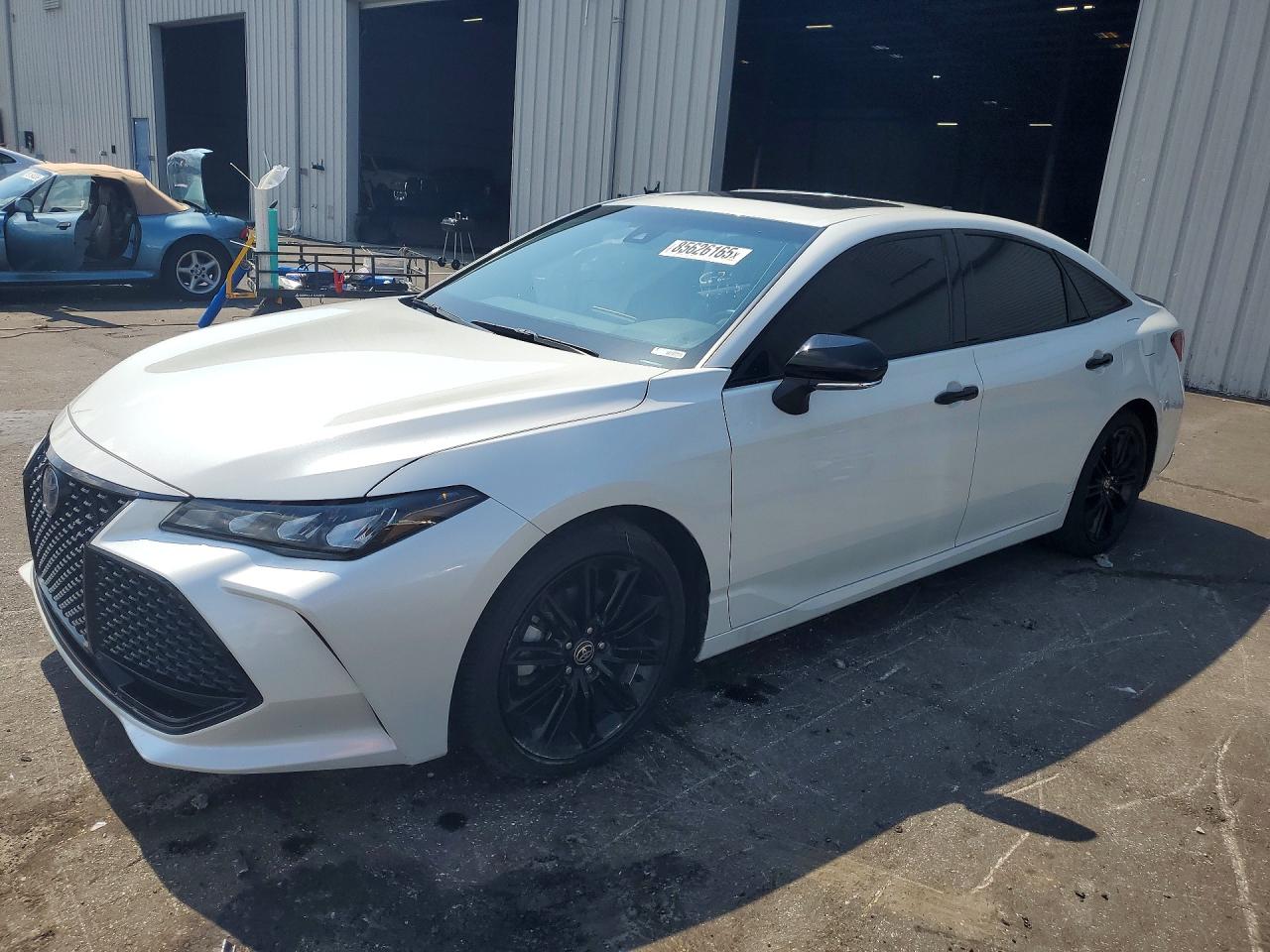 4T1EA1ABXNU011186 · 2022 TOYOTA AVALON