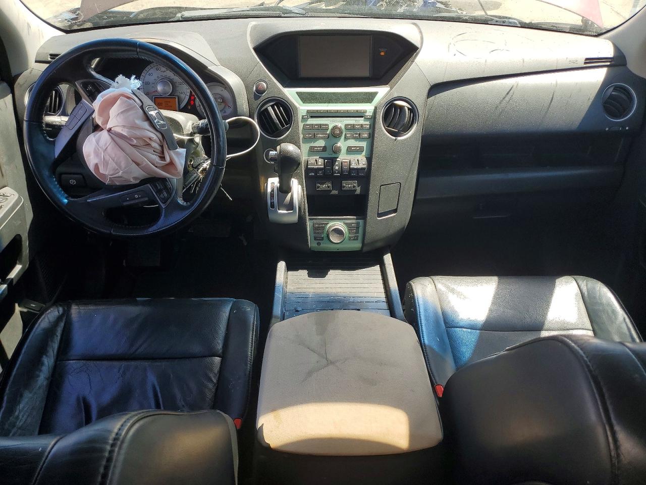 5FNYF4H70BB071097 · 2011 HONDA PILOT · 8/12