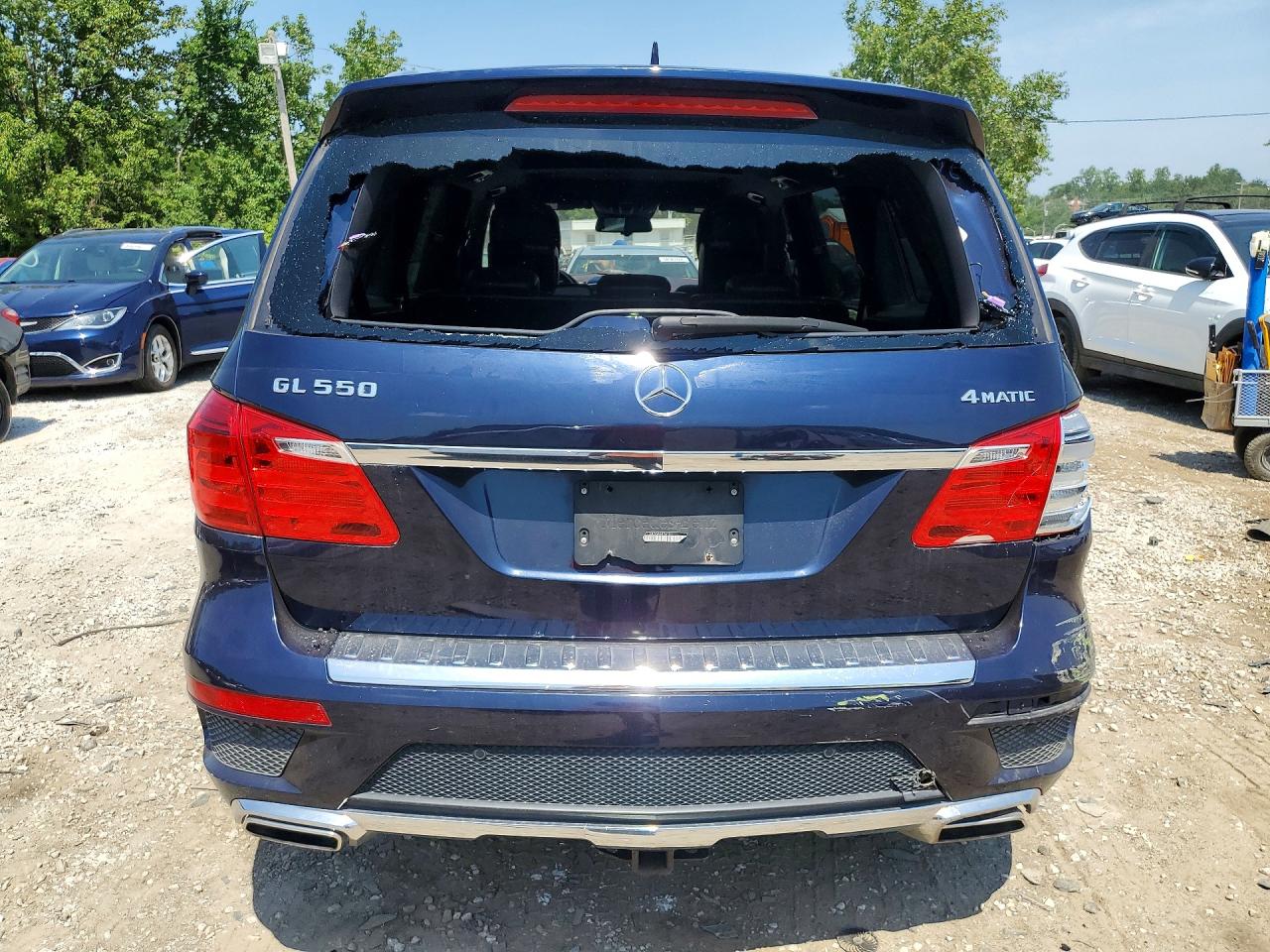 4JGDF7DE5GA641613 · 2016 MERCEDES-BENZ GL · 6/13