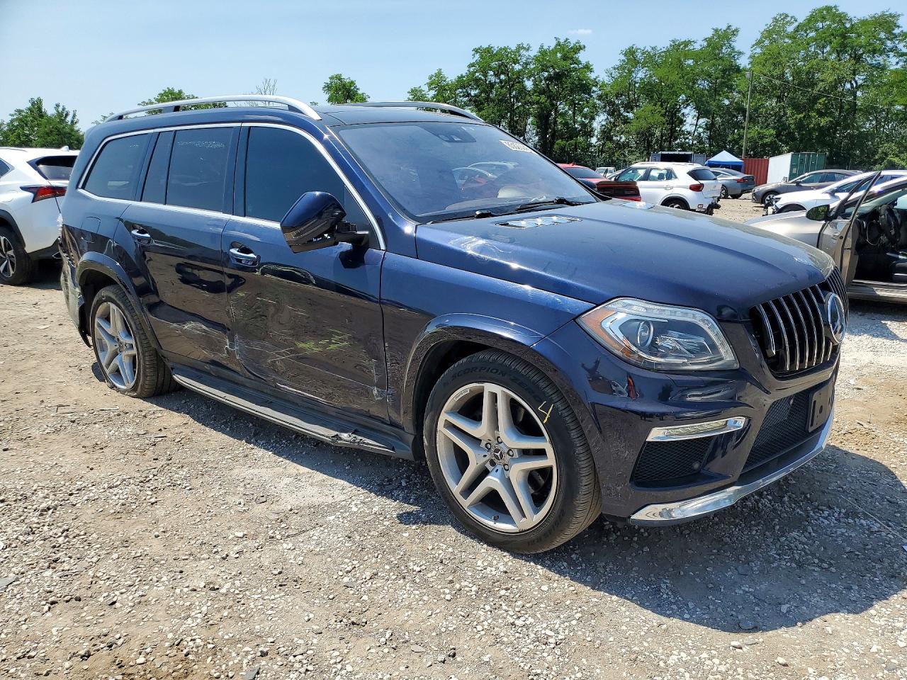 4JGDF7DE5GA641613 · 2016 MERCEDES-BENZ GL · 4/13