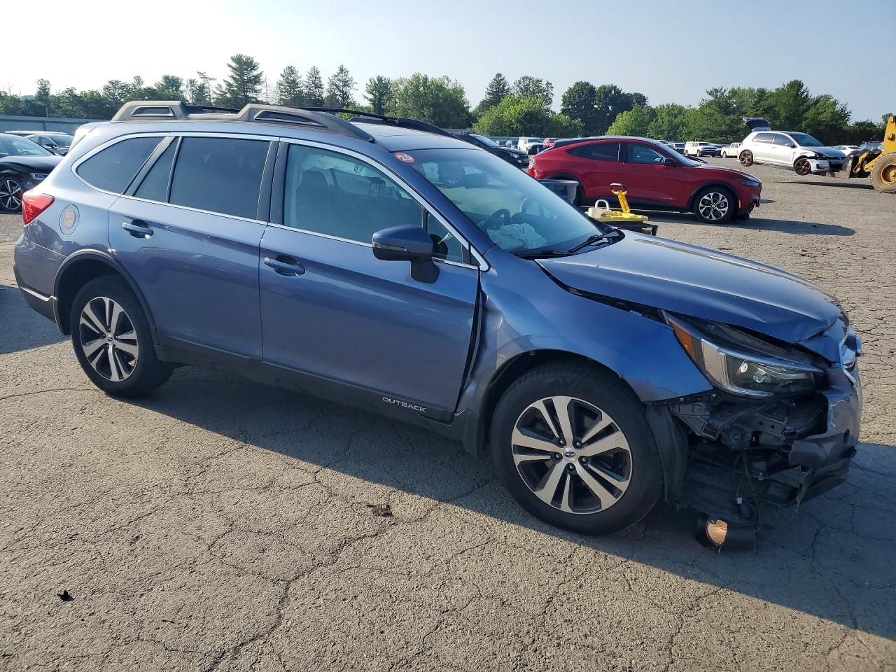 4S4BSENC6J3200220 · 2018 SUBARU OUTBACK · 4/13