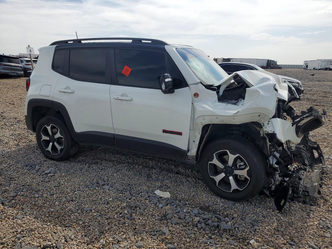 ZACNJDC17NPN95622 · 2022 JEEP RENEGADE · 4/12