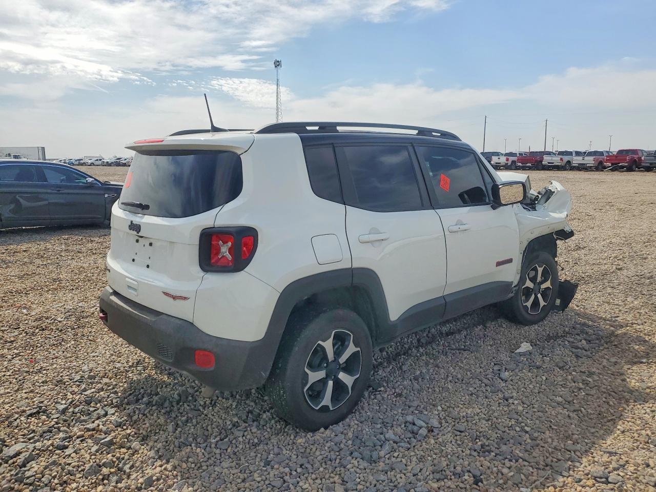 ZACNJDC17NPN95622 · 2022 JEEP RENEGADE · 3/12
