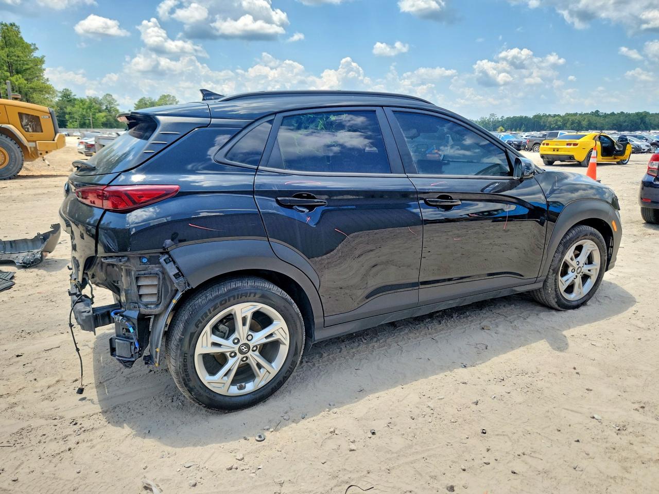 KM8K32AB5PU957265 · 2023 HYUNDAI KONA · 3/13