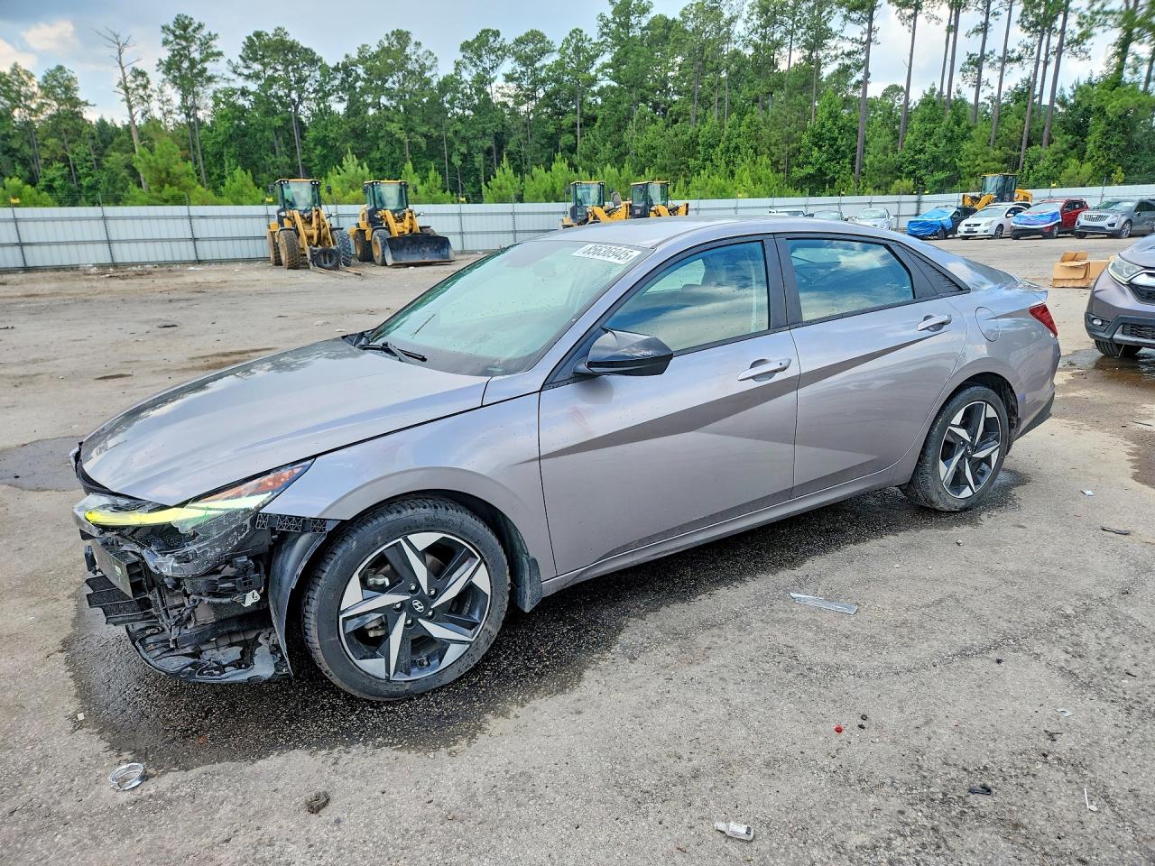 KMHLS4AG1PU571909 · 2023 HYUNDAI ELANTRA
