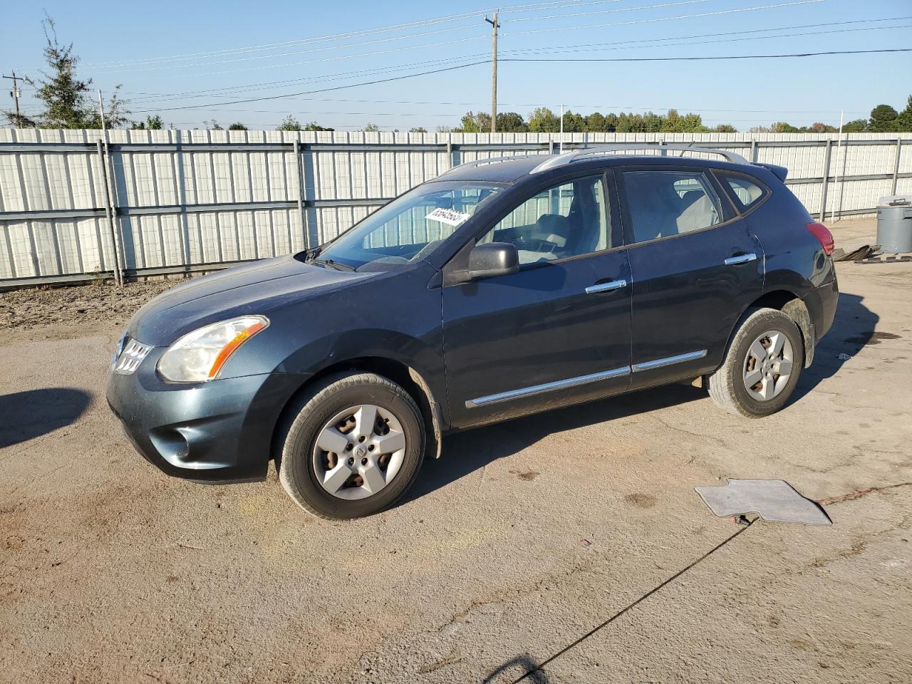 JN8AS5MT0FW655883 · 2015 NISSAN ROGUE SELECT