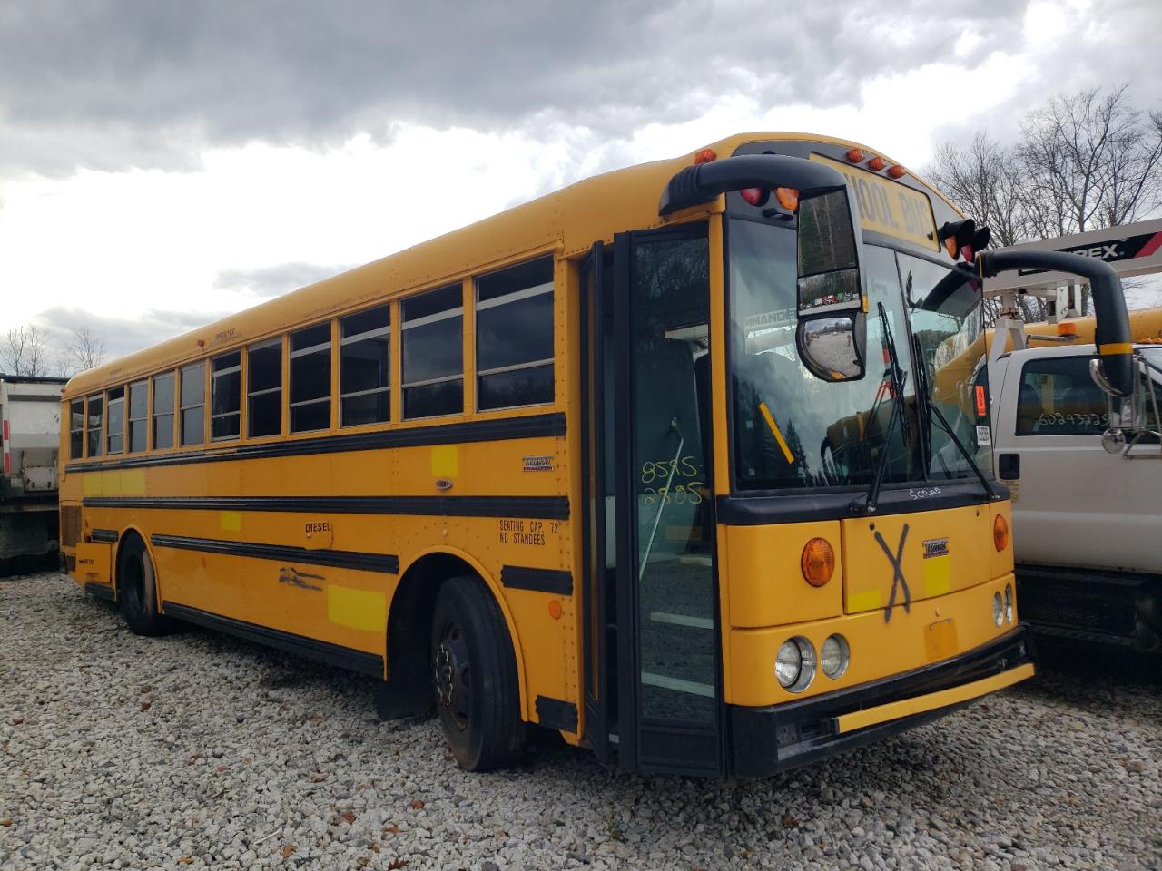 1T7YN4E20C1150102 · 2012 THOMAS SAF-T-LINER HDX