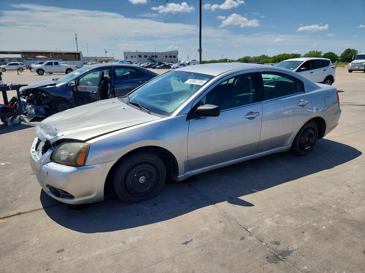 2011 MITSUBISHI GALANT