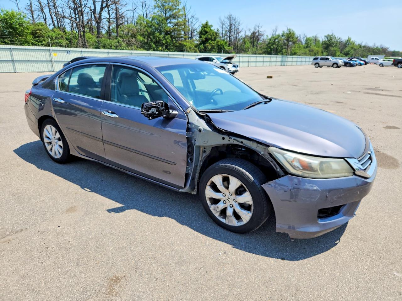 1HGCR2F85FA213610 · 2015 HONDA ACCORD · 4/12