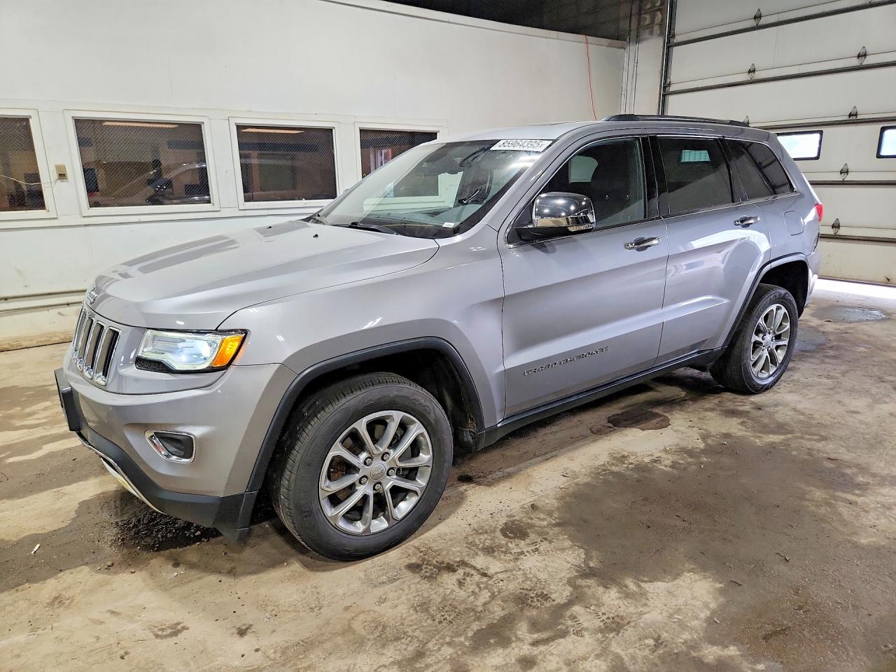 1C4RJFBG0GC425583 · 2016 JEEP GRAND CHEROKEE