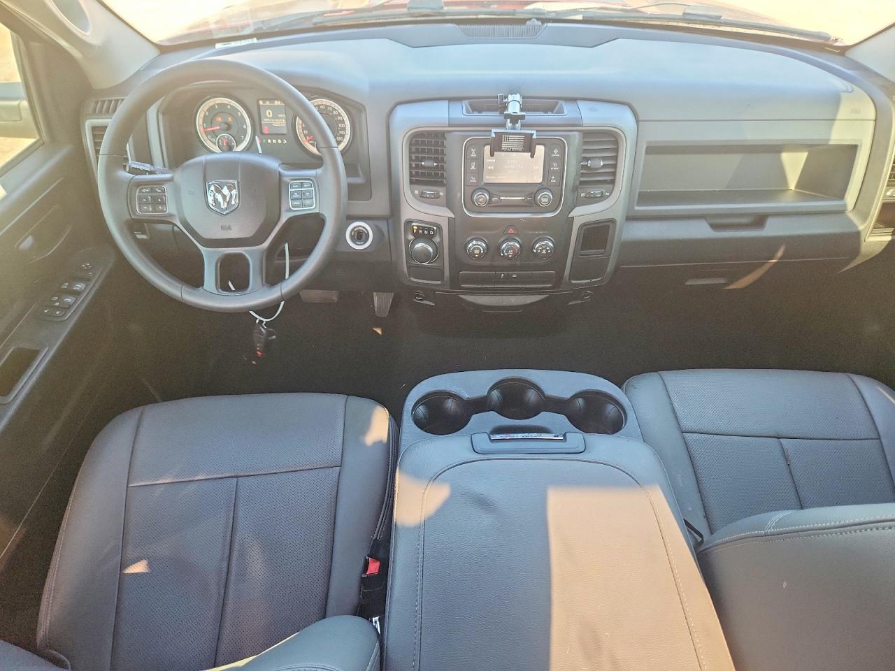 1C6RR6FT1JS147281 · 2018 RAM 1500 · 8/12