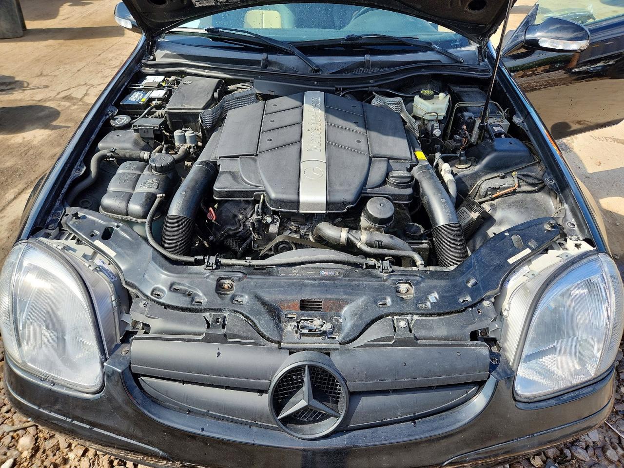 WDBKK65F43F284008 · 2003 MERCEDES-BENZ SLK · 11/12