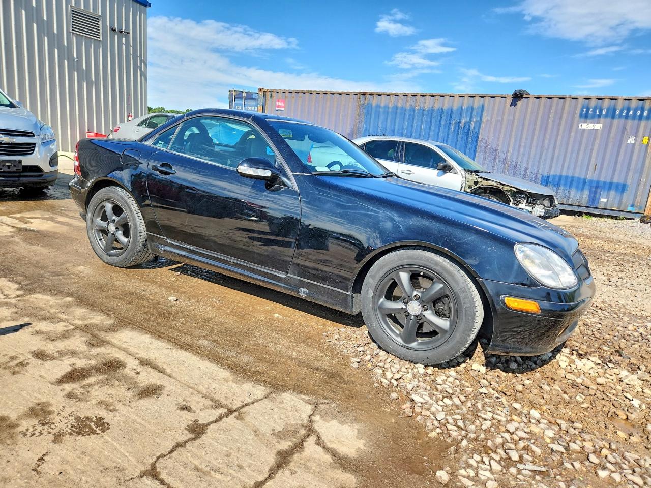 WDBKK65F43F284008 · 2003 MERCEDES-BENZ SLK · 4/12