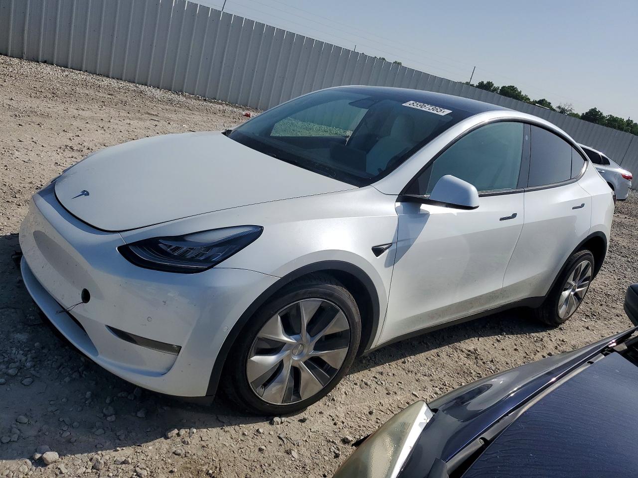 5YJYGDEE0MF195471 · 2021 TESLA MODEL Y