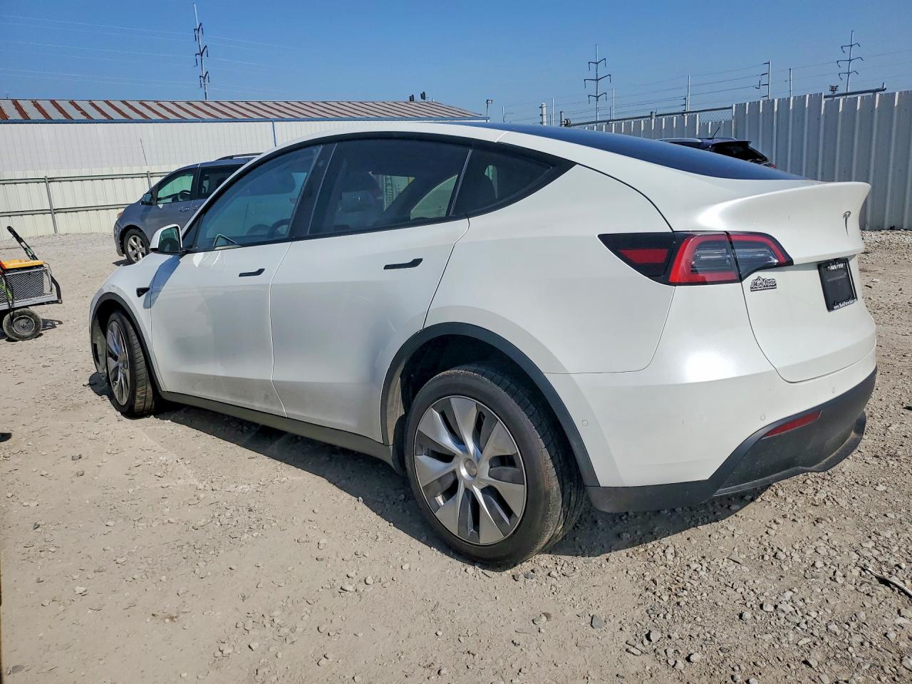 5YJYGDEE0MF195471 · 2021 TESLA MODEL Y · 2/12