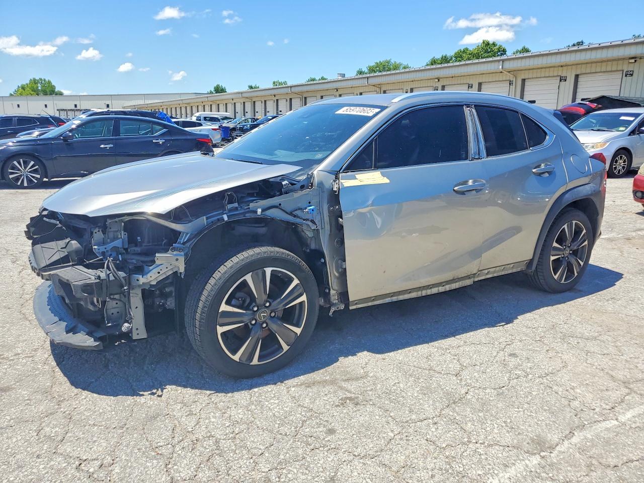 JTHY3JBH8K2015547 · 2019 LEXUS UX